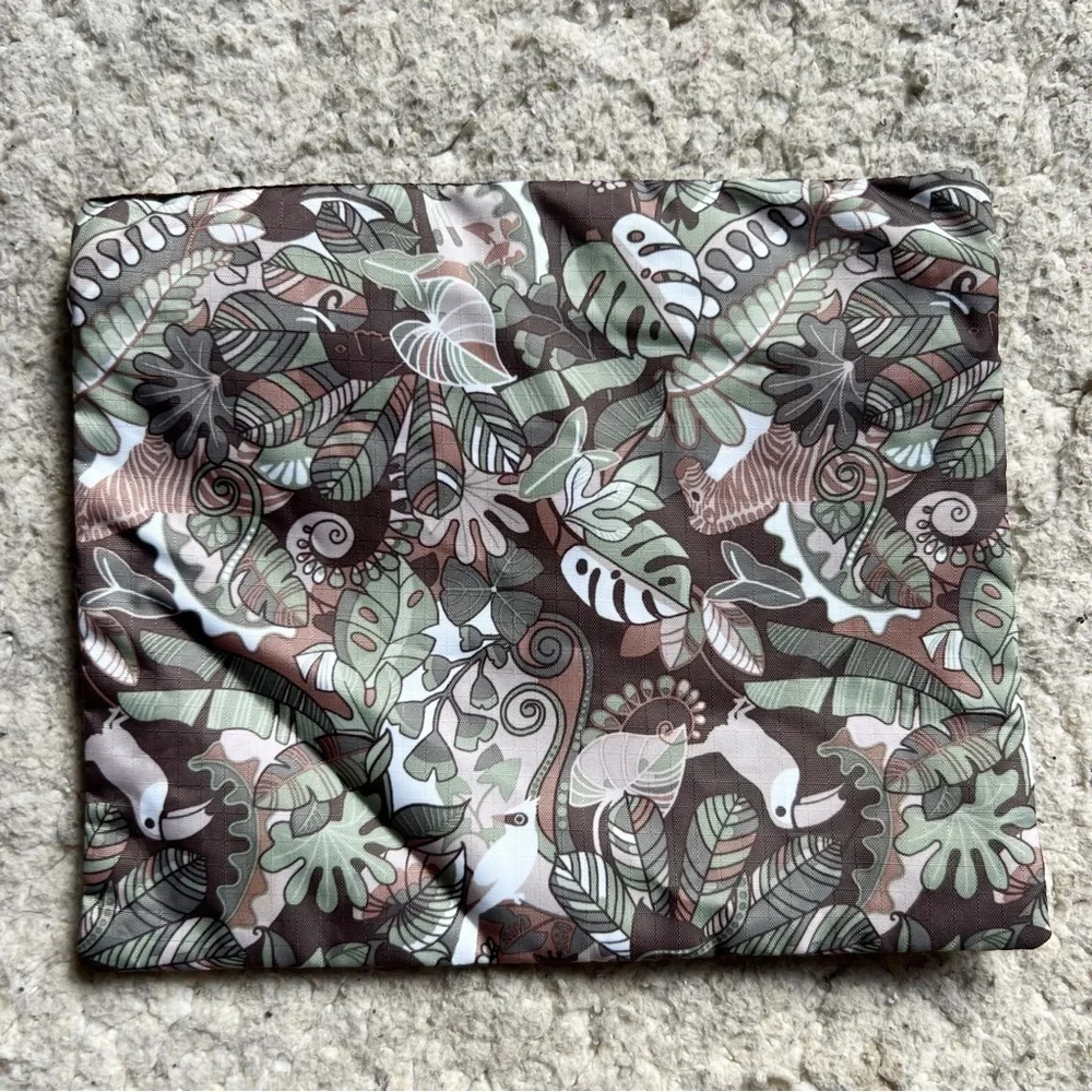 LESPORTSAC Fun Jungle print Small zippered Toiletry Pouch 8×6inches